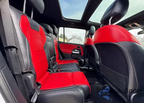 2021 Mercedes-Benz Glb 250 4Matic z USA, uszkodzony, nr VIN W1N4M4HB0MW102672